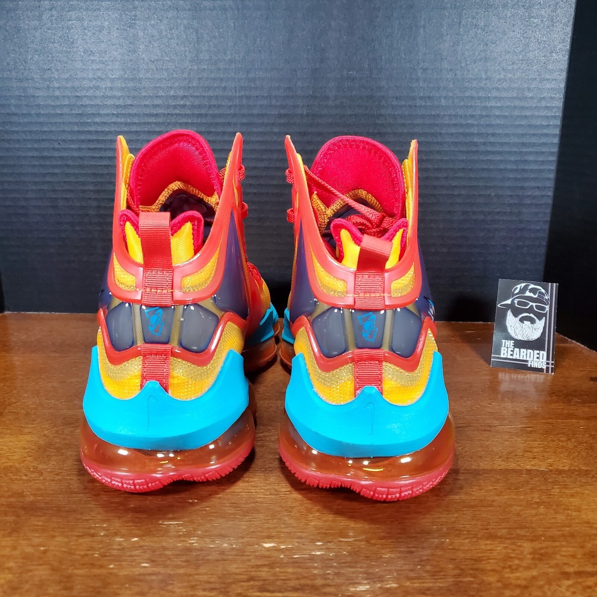 Nike Mens Lebron 19 Space Jam Tune Squad Basketball Shoes - SZ