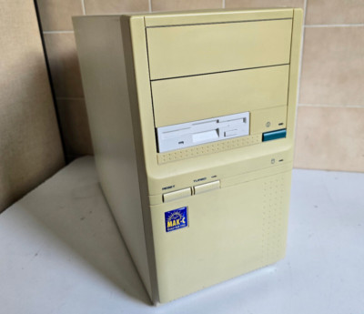 MAK-C 486er PC-System / Intel 486/DX-33, 8MB RAM, 850MB HDD, Floppy, MS-DOS 6.22