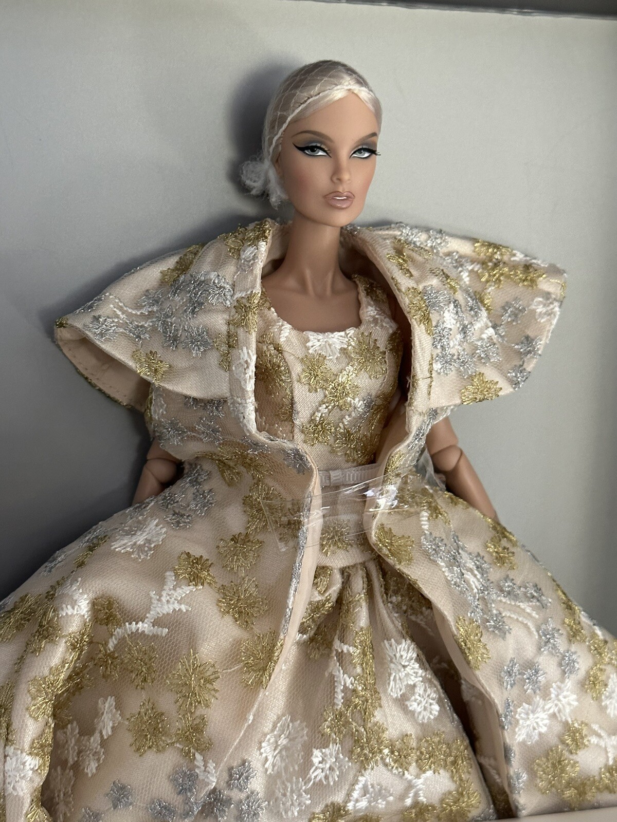 Integrity Toys Graceful Reign Vanessa-