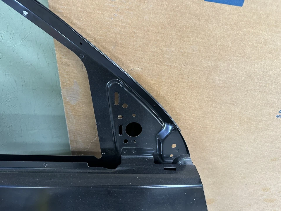 NUEVO 2009-2017 GMC ACADIA PUERTA DELANTERA DERECHA PASAJERO CARCASA OEM 22883073 Foto 4 de 4