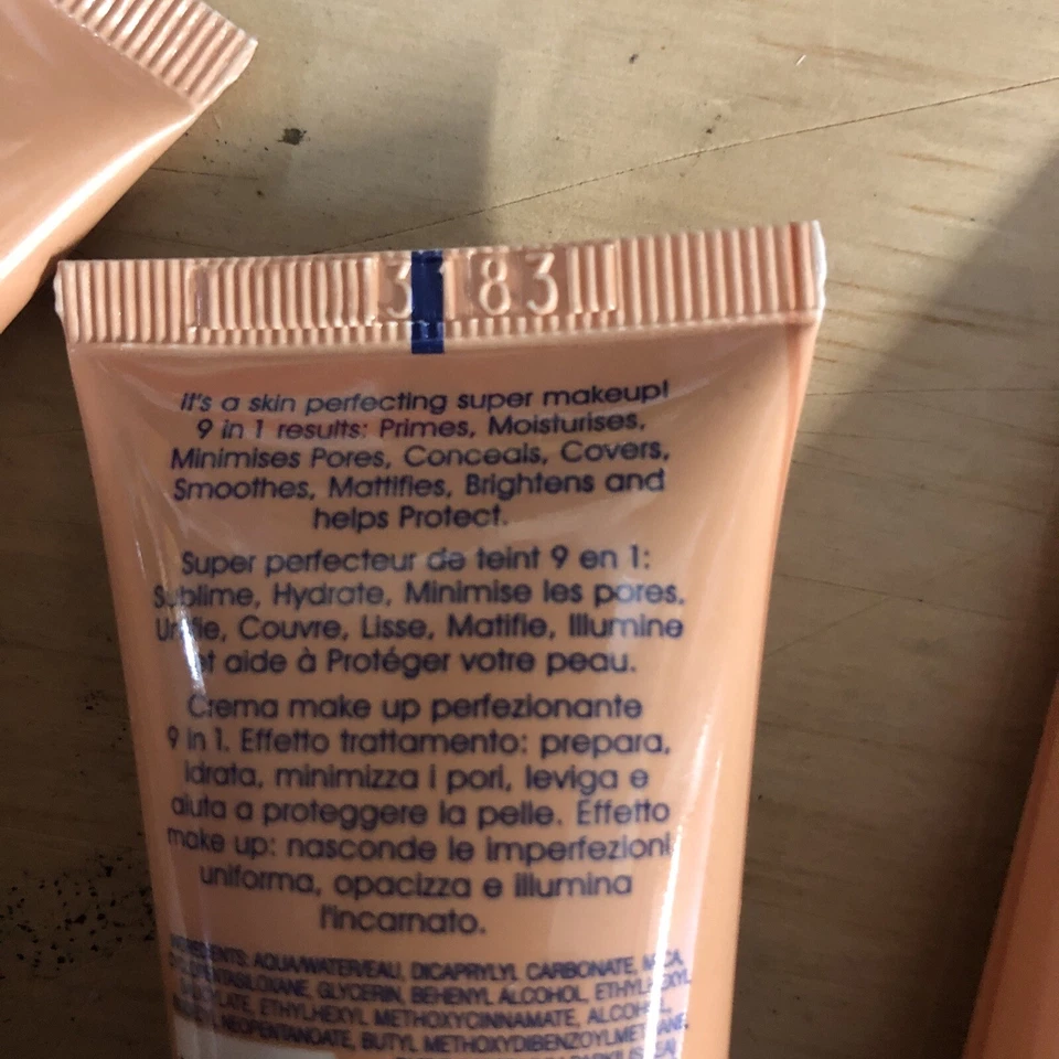 Rimmel 9 in 1 BB Cream Skin Perfecting Super Makeup 30ml MEDIUM SPF25 X3 - Image 2 of 3