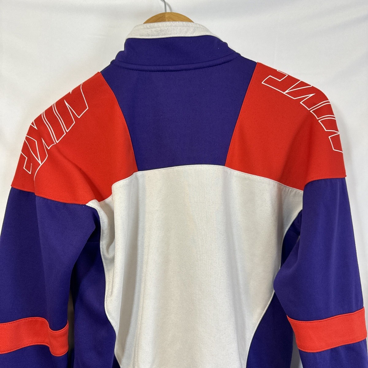 s-l1200.jpg s-l1200.jpg