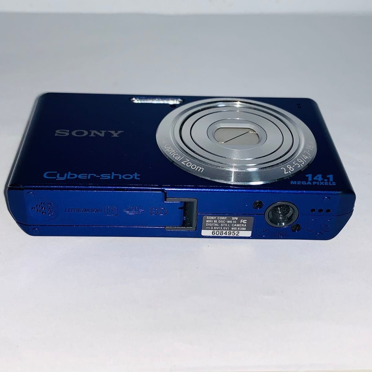Sony Cyber-shot DSC-W610 Digital Camera W/Battery Charger