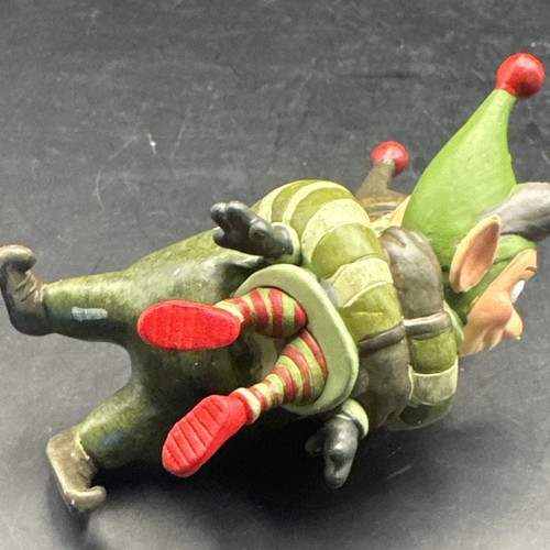 2012 Hallmark Disney's Prep and Landing Elf Brothers Wayne and Noel Ornament - Picture 5 of 7
