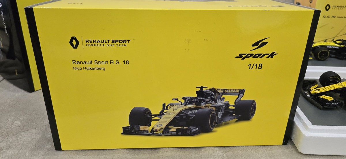Renault F1カー ミニカー 1:18スケール F1 Renault RS18 Chinese Gp 2018 Nico Hülkenberg 1:18 Spark