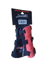 Snowboard Wrist Guards Small, Designed by a Doctor