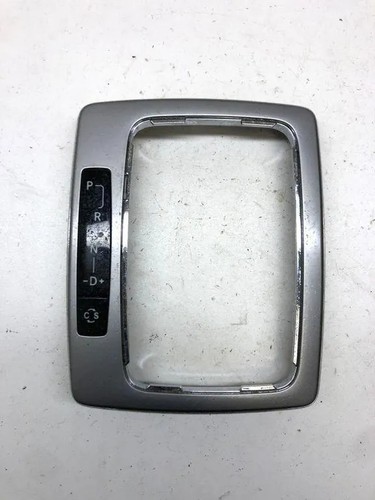 MERCEDES-BENZ C W204 Schalthebel Kunststoffabdeckung A2042670288 1.80 33825449
