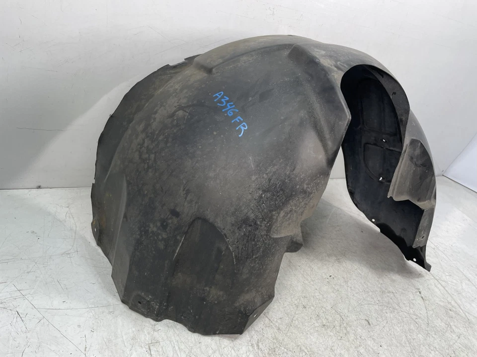 ✅ 97-06 OEM Jaguar XK8 XJ8 delantero izquierdo lado del conductor guardabarros forro protector contra salpicaduras Foto 2 de 4