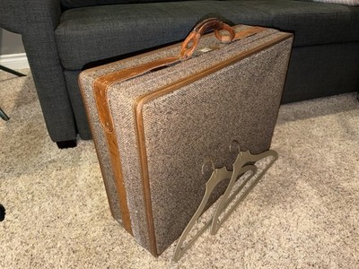 Hartmann Vintage Tweed Belting Suitcase Luggage 25x18 With Hangers