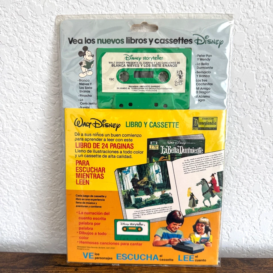 Walt Disney Snow White & Seven Dwarfs Audio Cassette Tape SPANISH VERSION New! - Image 2 of 4