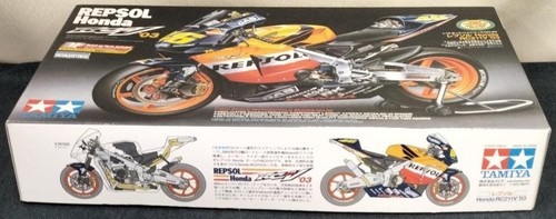 TAMIYA 1/12 scale Model No.96 Repsol HONDA RC211V '03 Plastic Model Kit Japan - Picture 2 of 10