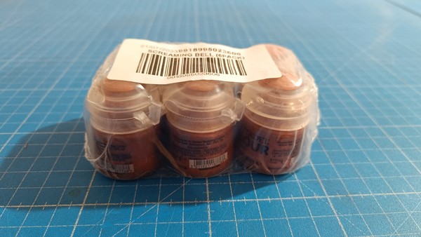 Citadel Colour Base Screaming Bell 6 X 12Ml/ 19,40€ (100Ml/ 26,94€)-image