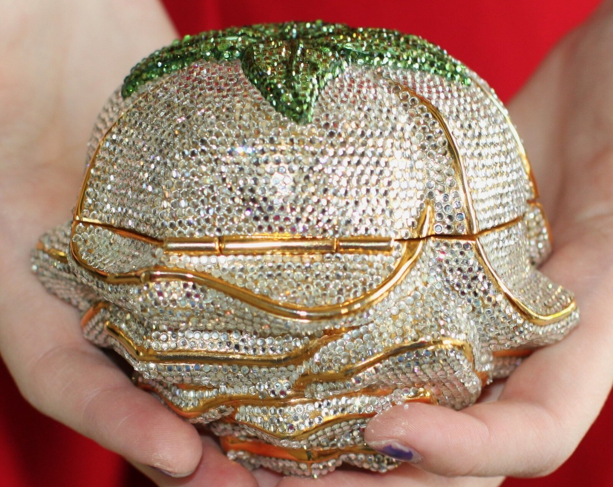 JUDITH LEIBER SWAROVSKI CRYSTAL WEDDING BRIDAL WHITE ROSE BAG