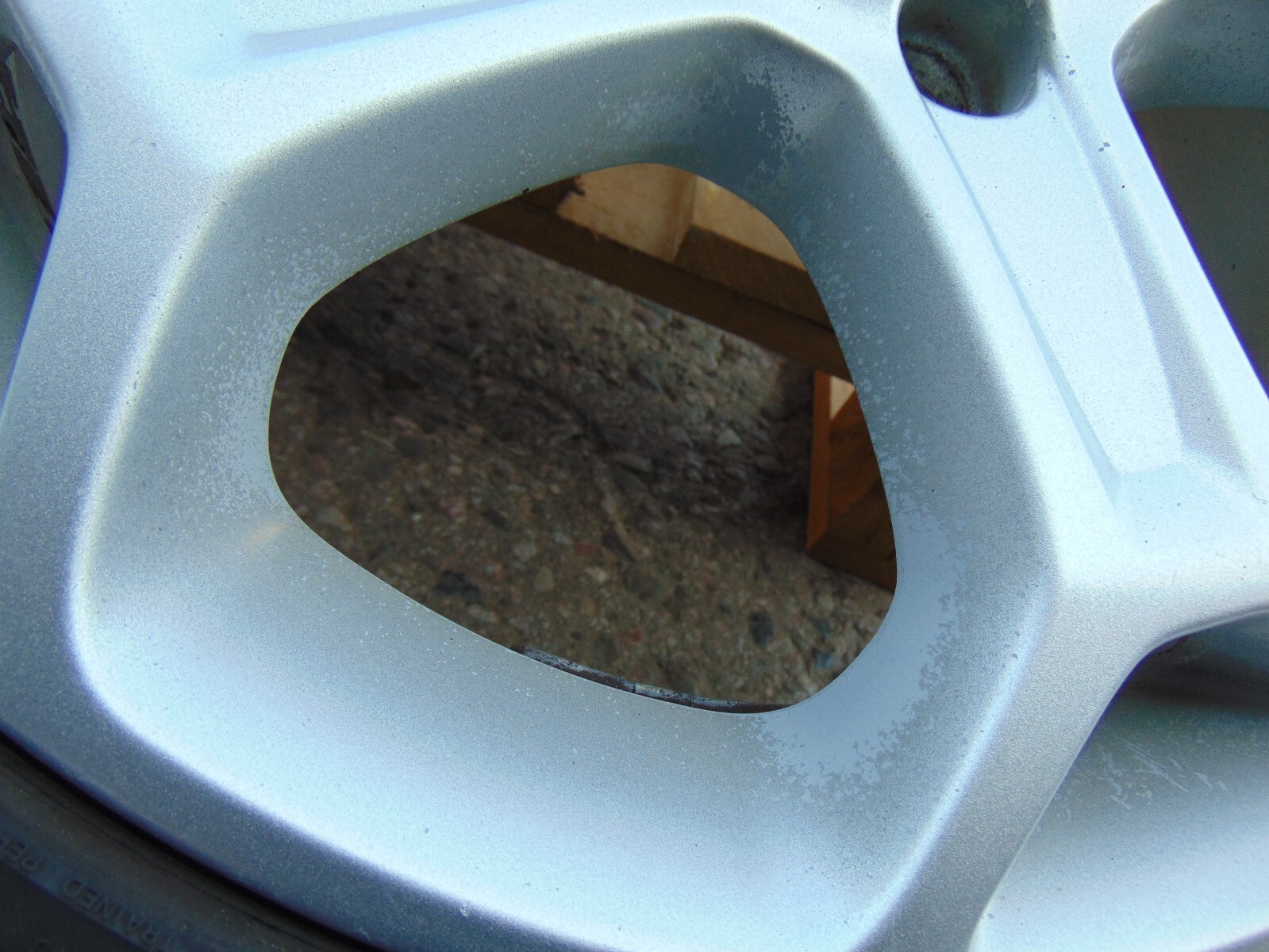 Picture 21 of 24