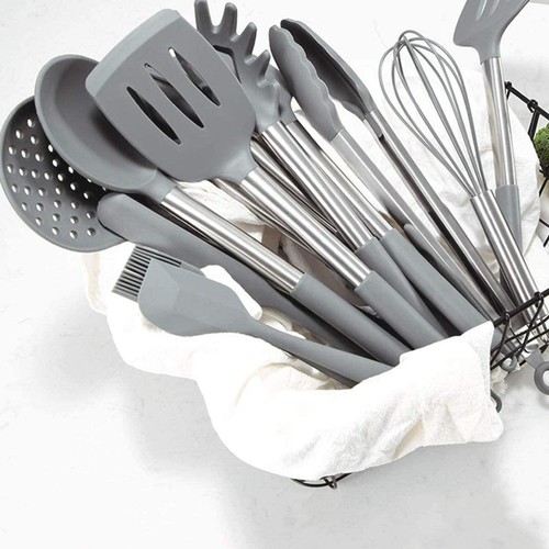 25 Piece Assorted Kitchen Utensil Set - Picture 4 of 8