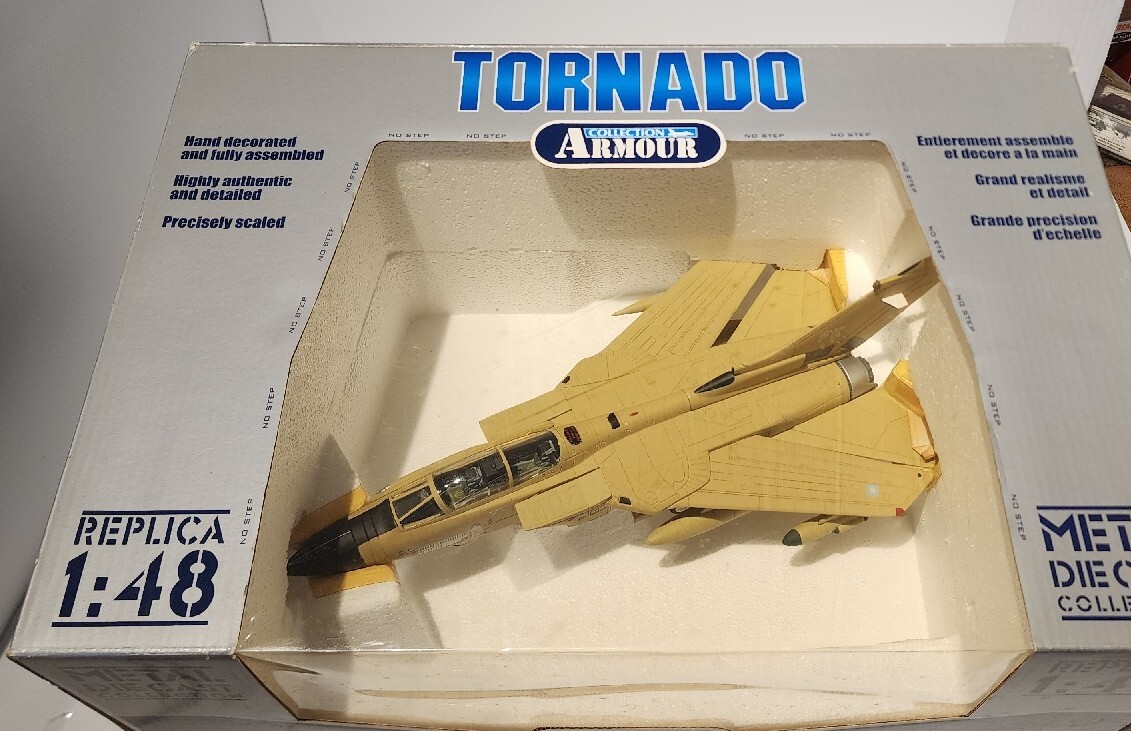CDC社製 1/48 アーマーコレクション TORNADE トルネード 模型 Armour Collection 1:48 Scale Tornado GR- MK1 U.K. Royal Air