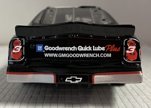RCCA Elite Dale Earnhardt #3 GM Goodwrench Service Plus 2000 Monte Carlo 1:24 - Picture 11 of 24