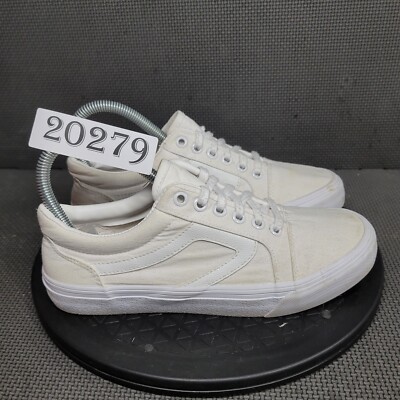 Time and Tru Star Lace Up Shoes Womens Sz 7 White Canvas Low Top Sneakers