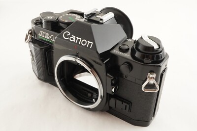 Canon AE-1 PROGRAM Black + NEW FD 50mm F1.8 + NEW FD 28mm F2 Canon AE-1 PROGRAM Black + NEW FD 50mm F1.8 + NEW FD 28mm F2