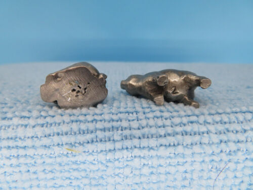 2 Vintage Miniature Pewter Metal Figurines Sitting & Standing Pigs 1 Marked - Picture 6 of 9