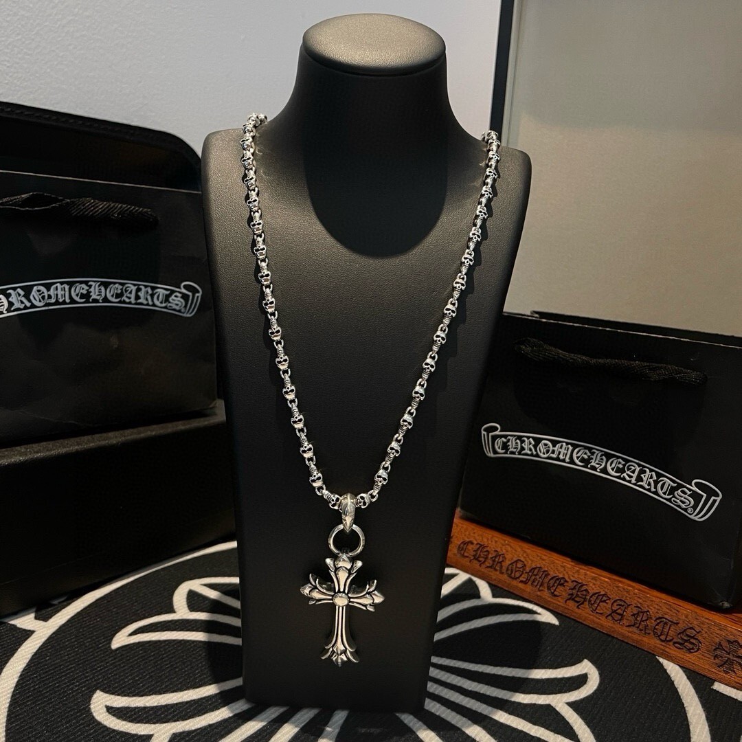 アクセサリー CHROME HEARTS HEART PENDANT Chrome Hearts 925 Silver Cross Grave Heart Necklace Pendant