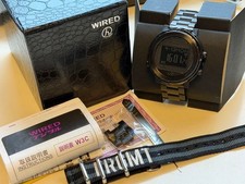 WIRED Watch Solar Radiocontrolled Black Inverted LCD Metal Band 20mm NATO