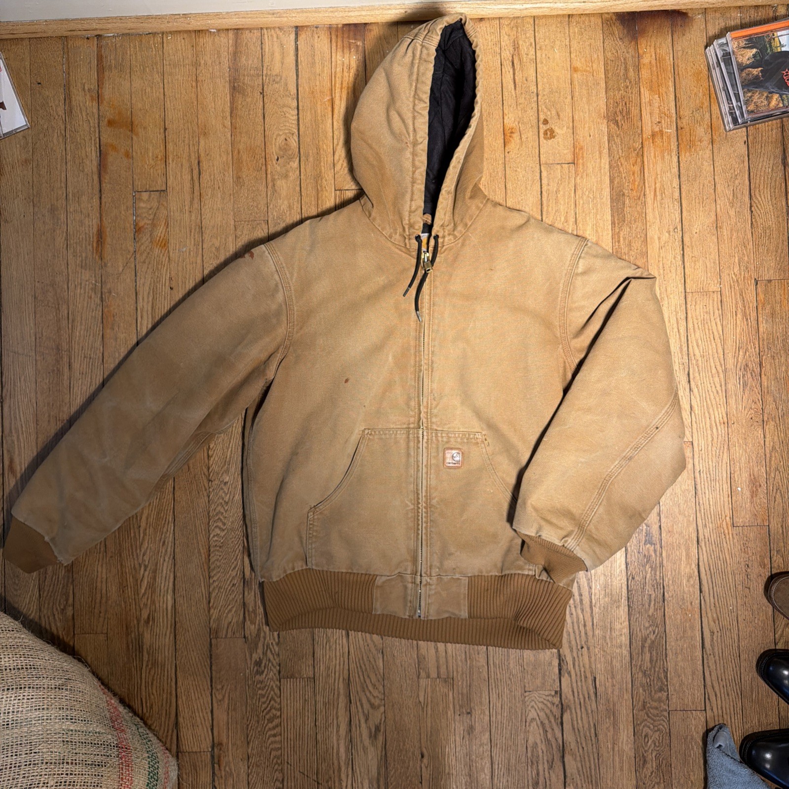 Vintage Carhartt Sandstone Duck Active Jacket Men’s M J130 BRWN Faded Quilt Hood