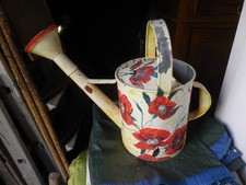 Ancien Arrosoir en métal zinc  décor fleurs