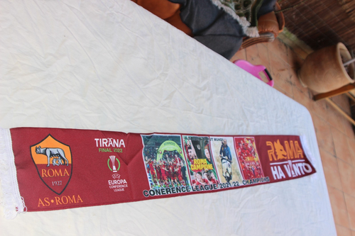 Scarf Football Team AS ROMA Champion Of The Conference League - Picture 2 of 2