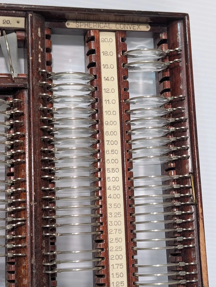 Juego de lentes ópticas de prueba Kit de optometría incompleta, prismas, estuche de madera, 86 piezas Foto 4 de 4