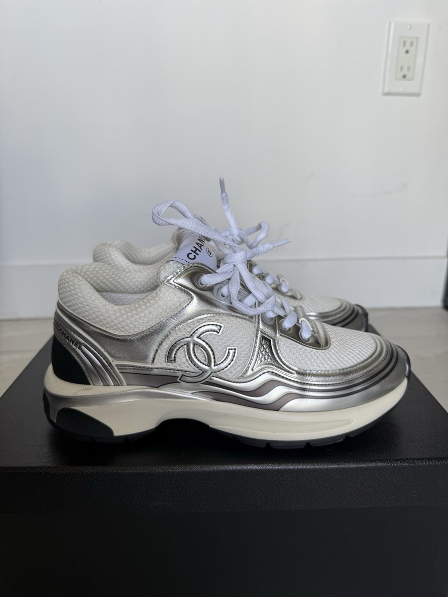 【CCロゴがクール♪】CHANEL オールホワイト スニーカー CHANEL CC Logo Sneaker White Silver | eBay