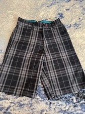 BOYS BURNSIDE SHORTS SIZE 10