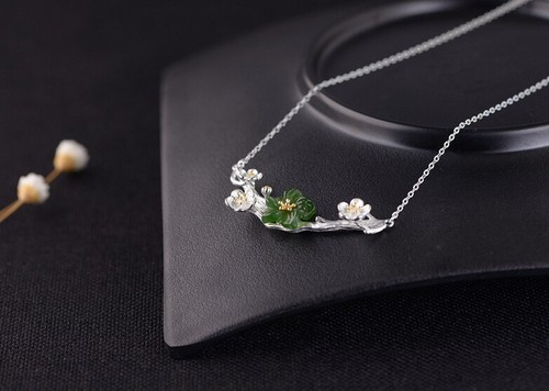 I05 Collier Blütenzweig aus Sterling Silber 925 mit Blüte aus grünem Jaspis - Bild 6 von 7