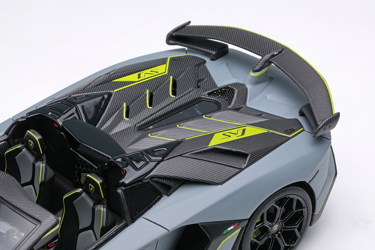 Make Up EM517G 1/43 Lamborghini Aventador SVJ 63 Roadster Make Up EM517G 1/43 Lamborghini Aventador SVJ 63 Roadster