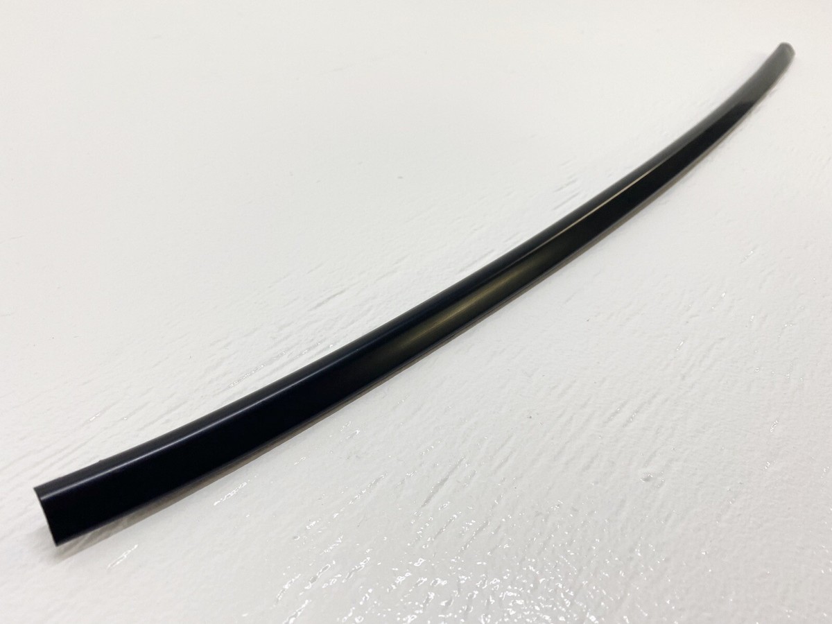 94-95 Genuine OEM BMW E36 325ic Convertible Covering Apron Left