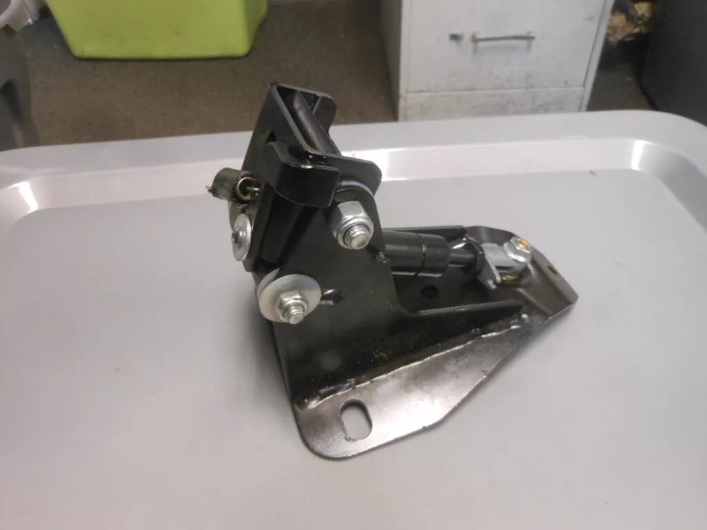 Harley Davidson OEM Adjustable Backrest Back Rest Mount Bracket 