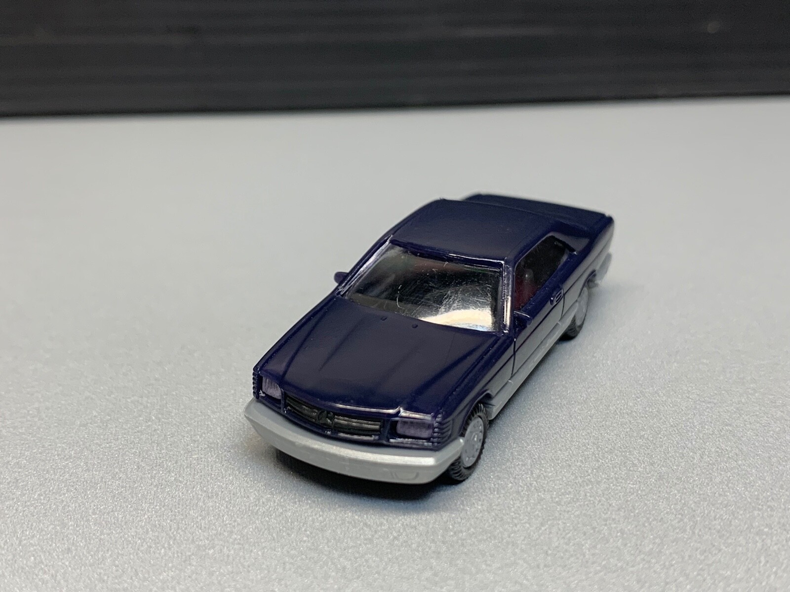 Picture 3 of 12