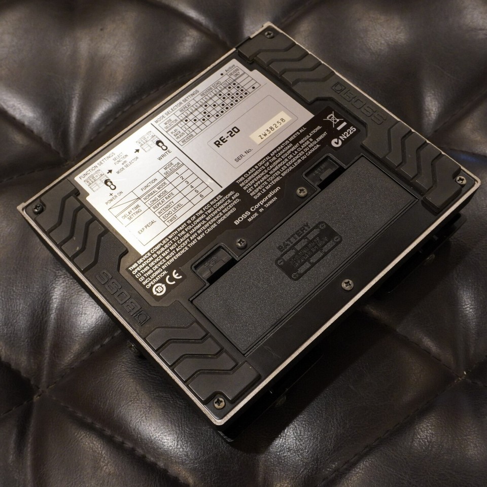Boss Re20 Space Echo eBay