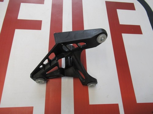 Audi Q3 8U Quattro Widerlager Halter Schaltseil am Getriebe 1K0711789C