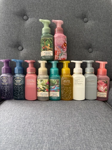 bath & body works gentle & clean foaming hand soap