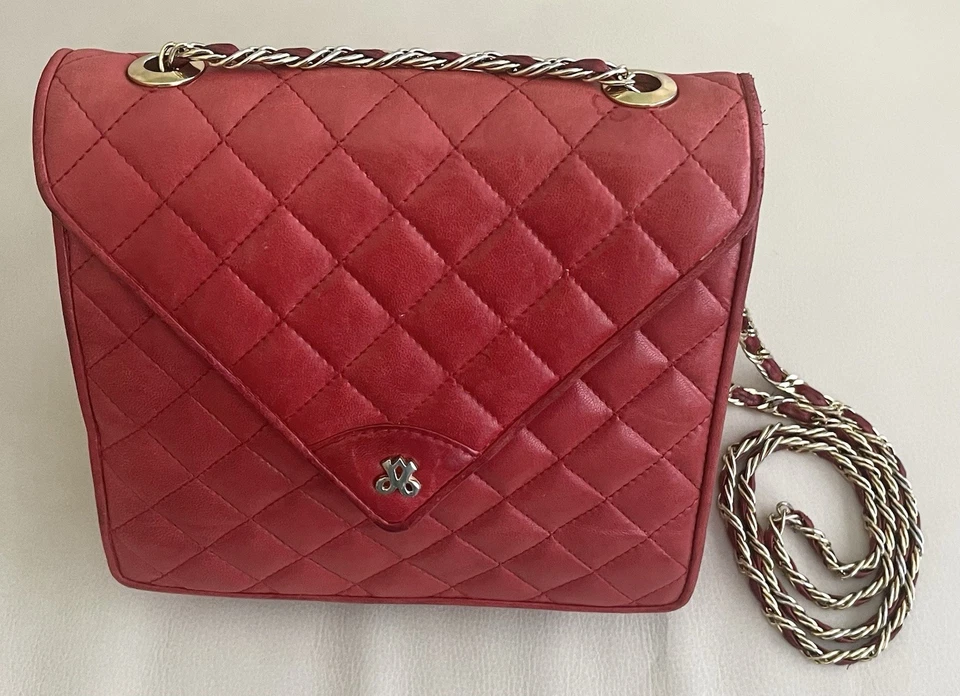Bolso de Hombro Convertible JAY HERBERT Cuero Genuino Rojo Diamante Acolchado Foto 2 de 4