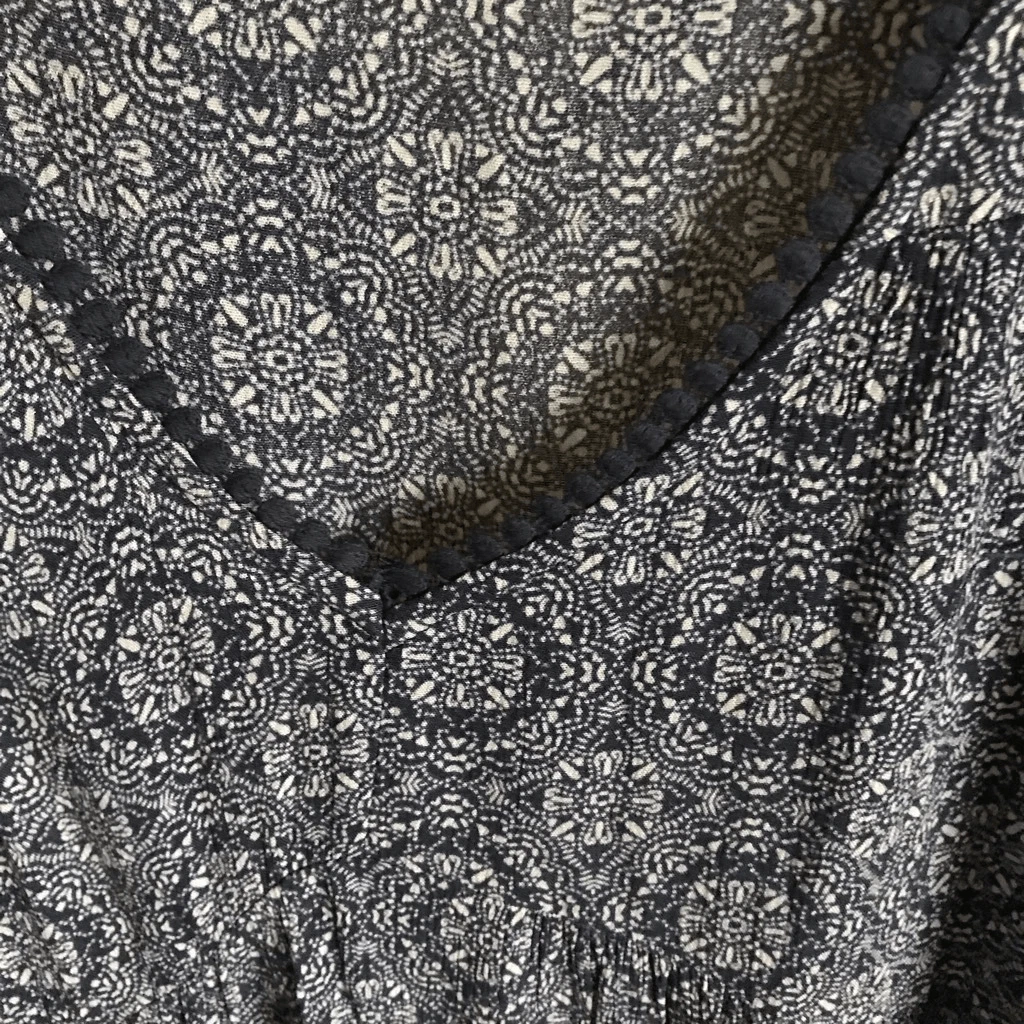 VETEMENTS Knox Rose taglia Medium blu abito manica corta pom bordo scollo a V (S8)