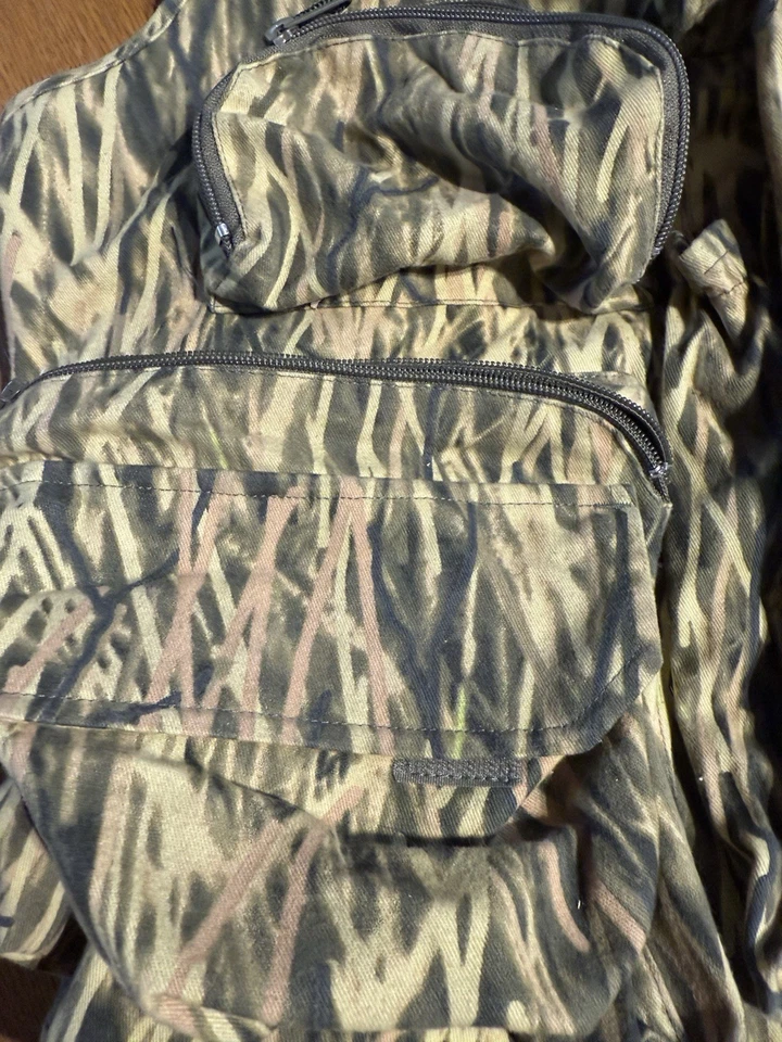 M2D Made 2 Deceive Turkey Vest Grass Camo Seat Pad Back Pad Clean Game Pouch 2XL - Image 3 of 4