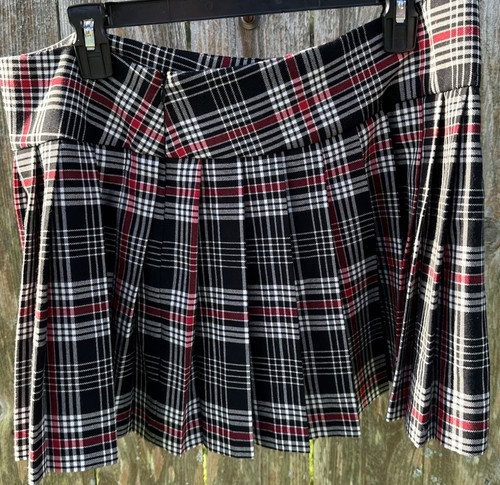 FABULOSITY Women's Pleated Side Zip Black Red PLAID MINI SKIRT Size 13 Academics - Picture 10 of 19