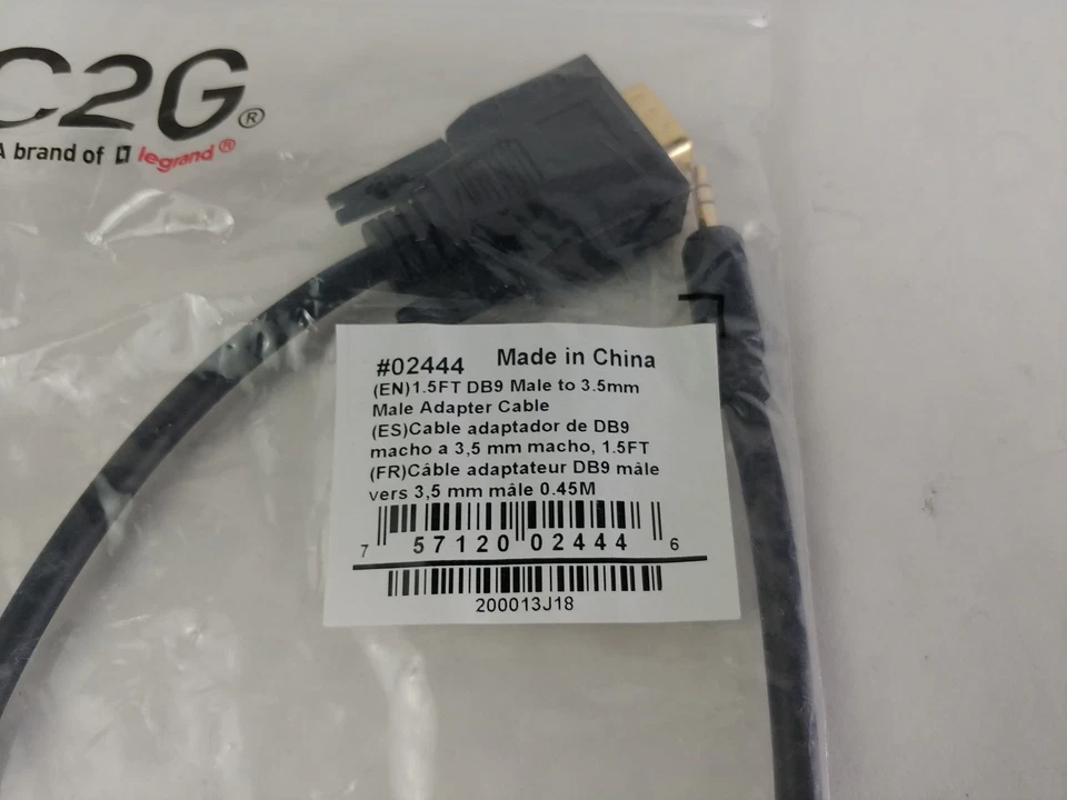 Viel 2 Neu Cables to Go 02444 0.5m DB9 Stecker Zu 3.5mm Stecker Adapter Kabel - Bild 2 von 3