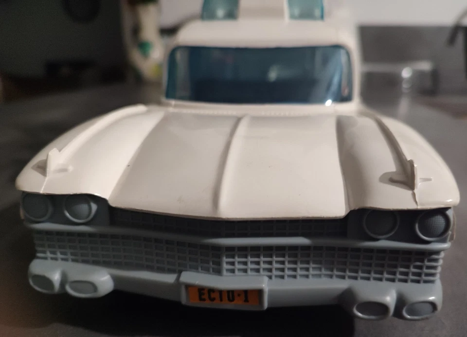 Voiture GHOSTBUSTERS SOS FANTOMES ECTO-1 jouet COMPLET et TBE KENNER 1984 - Photo 4/4