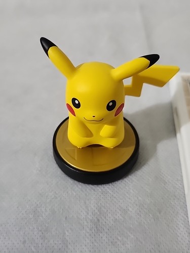 Detective Pikachu (Nintendo 3DS, 2018) CIB con Pikachu Amiibo - Imagen 3 de 7