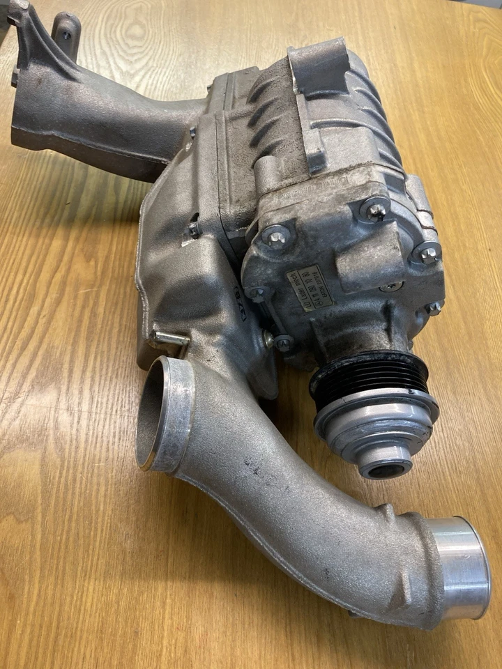 Mercedes Benz Eaton Supercharger 1110901080 - Image 4 of 4