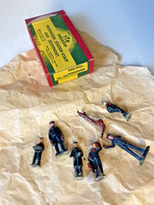 BRITAINS FOR TRIX TWIN 7 PCS Railway Personel 101 set.  Boxed, very  good.