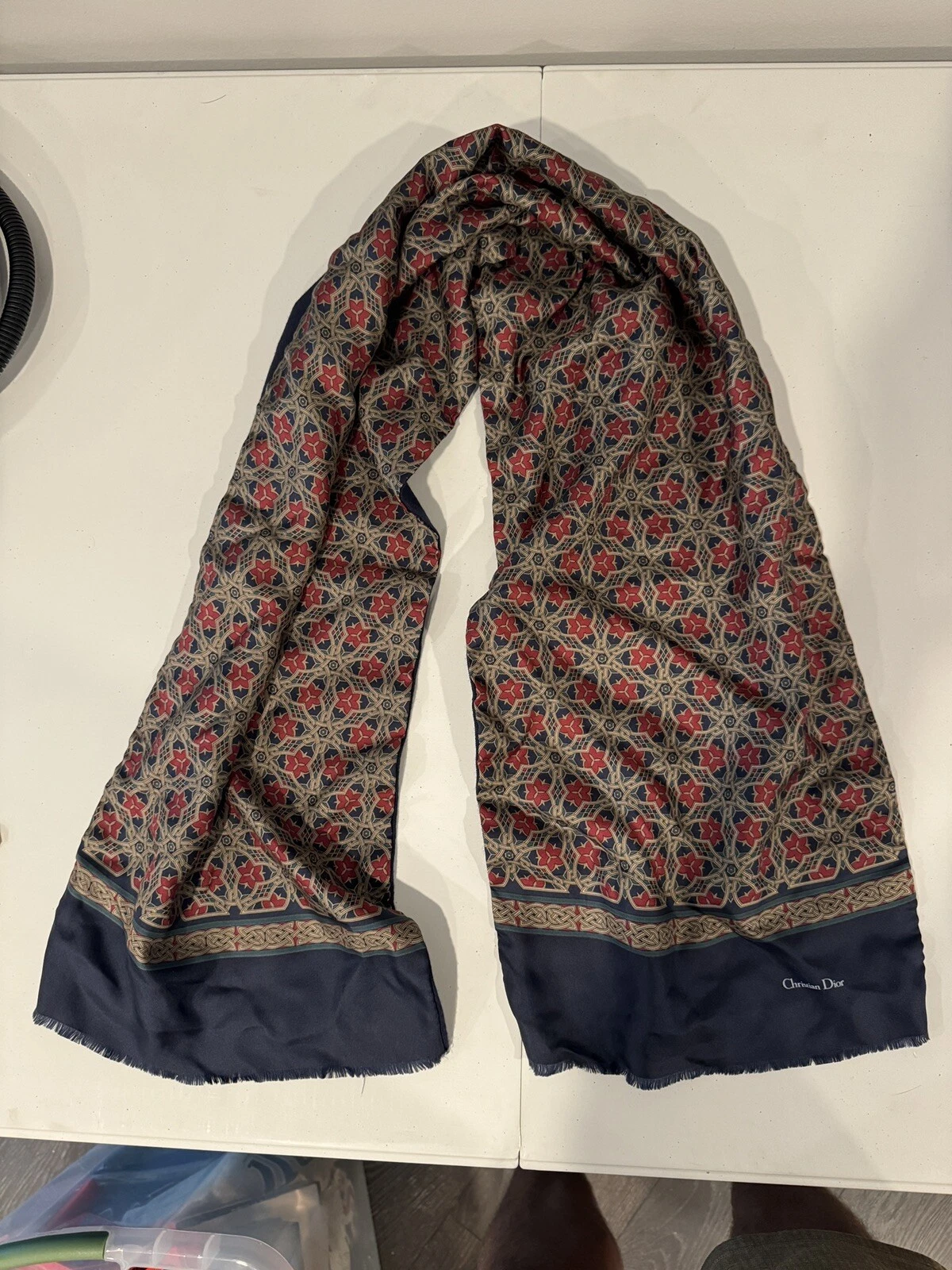 Foulard ancien CHRISTIAN DIOR en soie Made In Italy 54